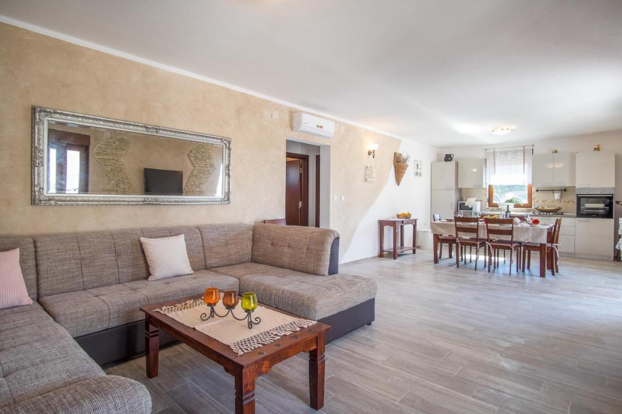 Villa Dijana East Linardići Dış mekan fotoğraf
